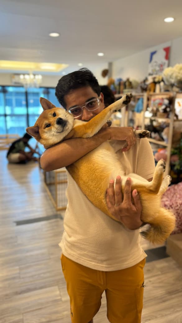 Shiba café, Thailand